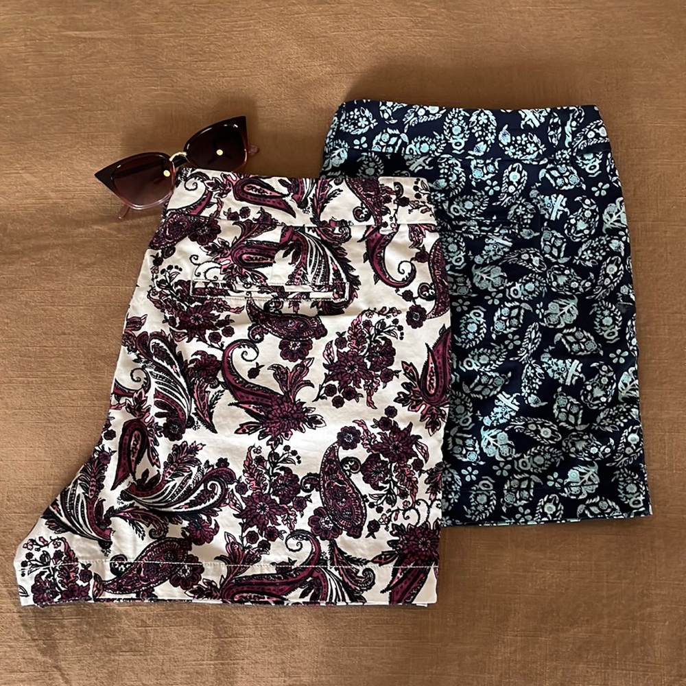 Two pairs LOFT shorts, fun prints 🦋